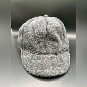 Pistil Charcoal Knit Hat-‎ Womens stretch headband- New with tags